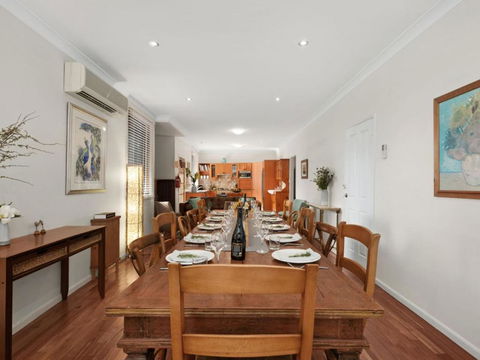 Elderslie House - Your Accommodation 4