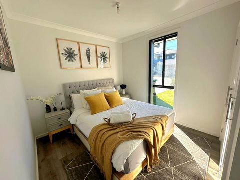Entire 2br, Hideaway - Your Accommodation 1
