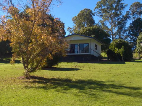 Eumundi Cottages - Cottage 2 - Your Accommodation 2