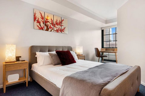 Family Unit With Balcony, Free Trams To CBD Sights - Your Accommodation 1