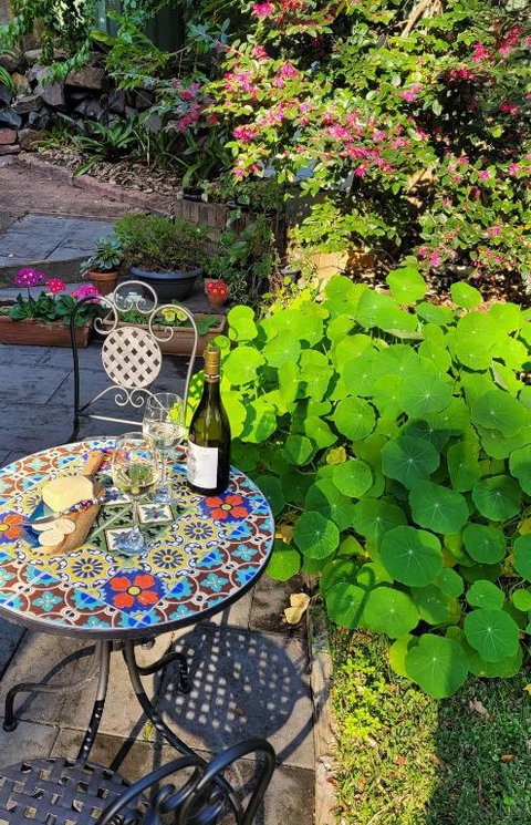 Garden Rest - Your Accommodation 1