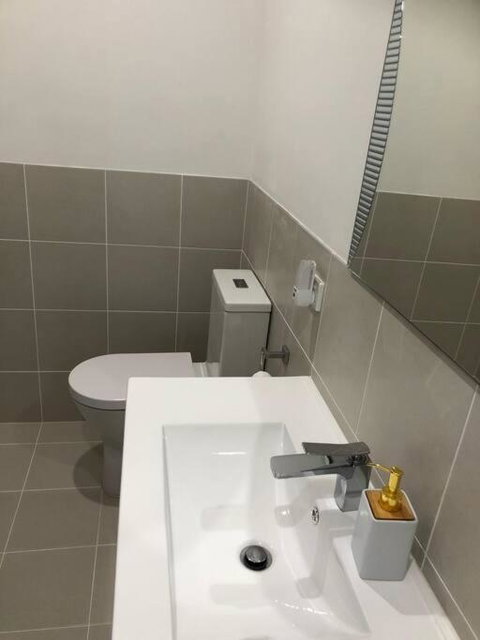 H&H Studio Overlooking Boston Bay, Port Lincoln - Your Accommodation 4