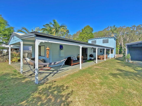 HAPPY DAZE - Your Accommodation 0