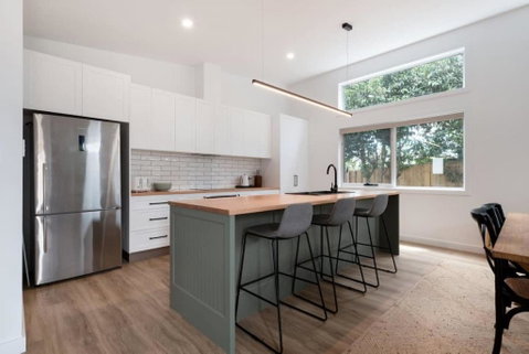 Home Sweet Home With Secure Parking - Your Accommodation 3
