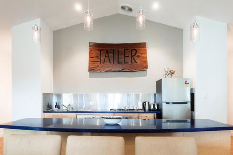 Idyllic Loft In The Heart Of Lovedale - Your Accommodation 3