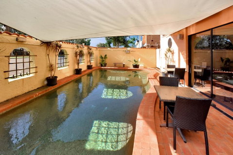 Adobe Motel - Your Accommodation 2