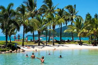 Airlie Beach Magnums
