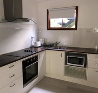 Airlie Getaway Unit 3 - Your Accommodation