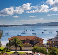 Aislinn' 3/273 Corrie Parade - air con water views BBQ - Your Accommodation