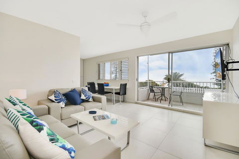 Alex Beach Apt Bilgola4 - Your Accommodation 3