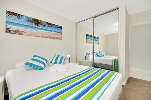 Alex Beach Apt Bilgola4 - Your Accommodation 2