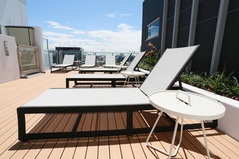 Alex Perry Hotel & Apartments - Your Accommodation 1