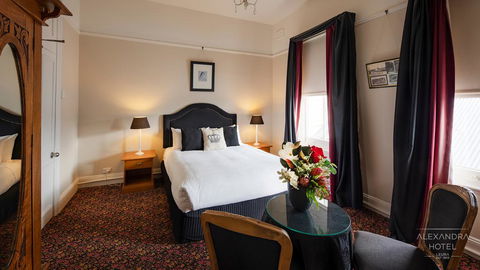 Alexandra Hotel - Your Accommodation 1