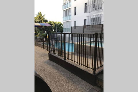 All In 500 Aud Weekly Beachfront The STRAND Studio Apartment - Your Accommodation 3