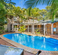 Amaroo - Rainbow Shores Room for everyone and walk to beach - Your Accommodation