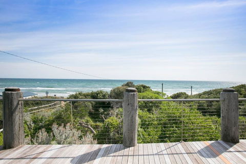 Anchor Beachfront Retreat - Your Accommodation 0