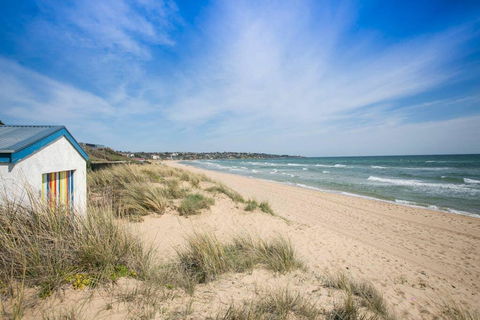 Anchor Beachfront Retreat - Your Accommodation 3