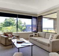 Anchorage Harbourside - magnificent views - Your Accommodation