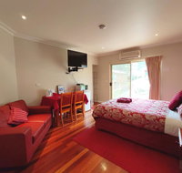 Angela's Beach Stays - Your Accommodation