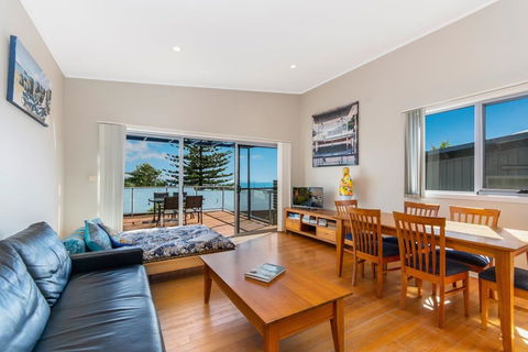 Angourie Blue Unit 2 - Your Accommodation 3