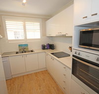 Annie's Apartment - Your Accommodation