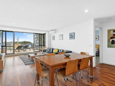 APARTMENT 10 PACIFIC APARTMENTS - FREE WIFI! - Your Accommodation 1