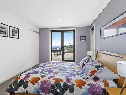 APARTMENT 10 PACIFIC APARTMENTS - FREE WIFI! - Your Accommodation 3
