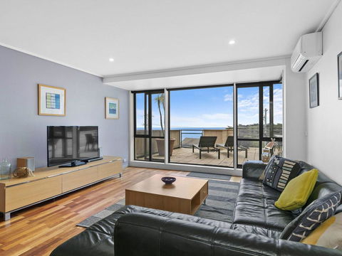 APARTMENT 10 PACIFIC APARTMENTS - FREE WIFI! - Your Accommodation 0