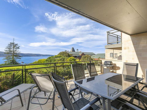 APARTMENT 26 PACIFIC APARTMENTS - Walk To Town - Your Accommodation 2