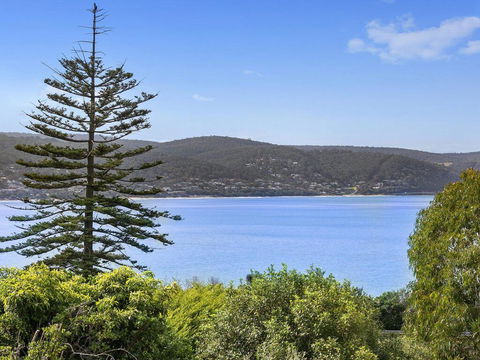 APARTMENT 29 PACIFIC APARTMENTS - Grand Escape With Ocean Views - Your Accommodation 0