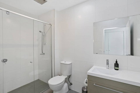 APOLLO 13 PENTHOUSE - Free Wifi & Huge Terrace! - Your Accommodation 2