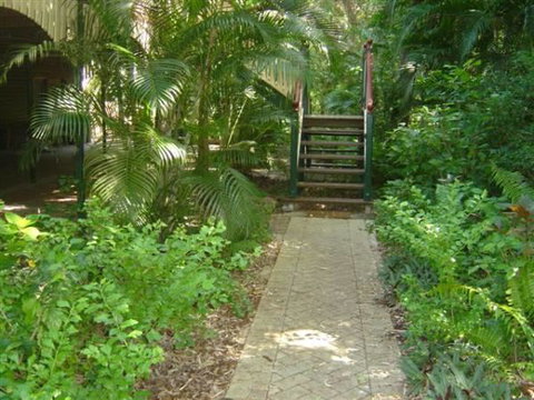 Appian Beach House - Your Accommodation 3