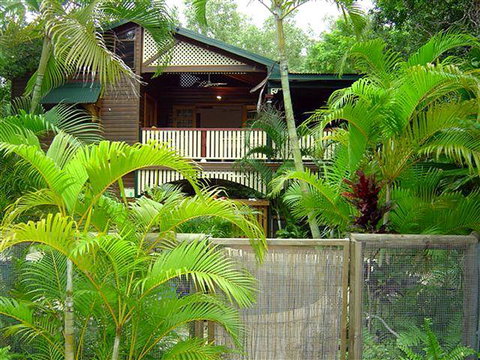 Appian Beach House - Your Accommodation 0