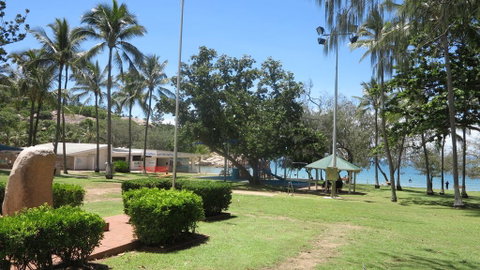 Arcadia Beach Unit 4 - Your Accommodation 3