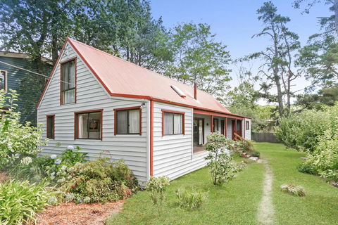 Arcadia Cottage - Your Accommodation 0