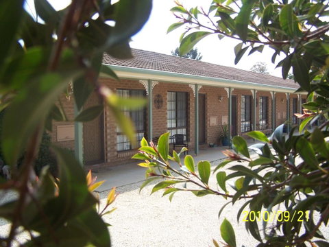 Arcadia Motor Inn - Your Accommodation 2