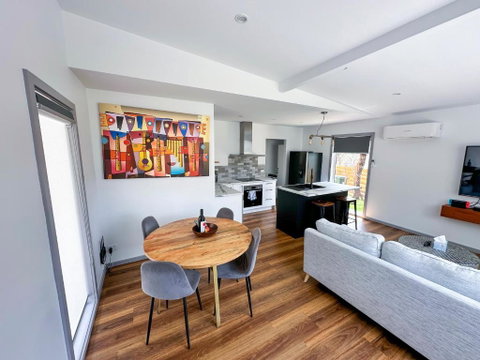 Luxury Holiday Unit 8min Walk To Town Center With Boat Parking - Your Accommodation 2