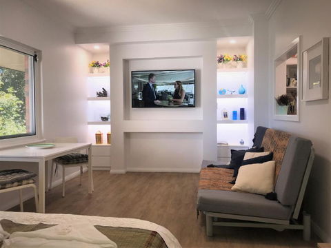 M207 West Perth Studio Apartment Near Kings Park - Your Accommodation 0