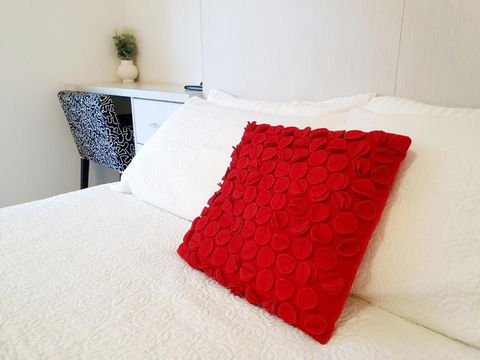 M4 West Perth Studio Apartment Near Kings Park - Your Accommodation 0