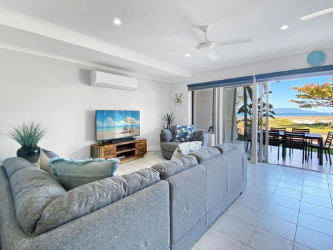 Magnetic Docks Townhouse 5 - Your Accommodation 2