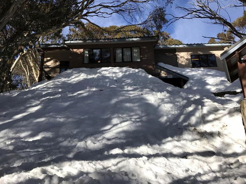 MAGNIFICENT SKIING ON MOUNT BULLER - Your Accommodation 1