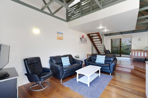 MAIN STAY - 100m To Patrolled Beach, Pool, Wifi, Close To Cafes - Your Accommodation 2
