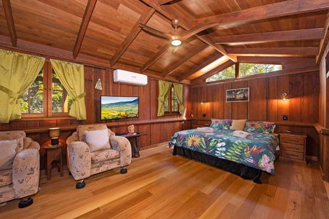 MANGO LODGE River Heads - Your Accommodation 1