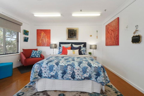Marche Home Stay, Immaculate Presentation, Private & Relaxing - Your Accommodation 0