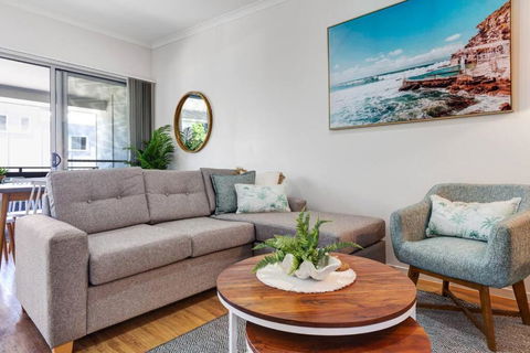 MARJ12- Stylish And Spacious - Your Accommodation 0