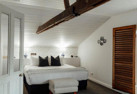 MARYBANK ESTATE - BARN LOFT - Your Accommodation 1