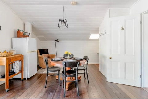 MARYBANK ESTATE - BARN LOFT - Your Accommodation 3
