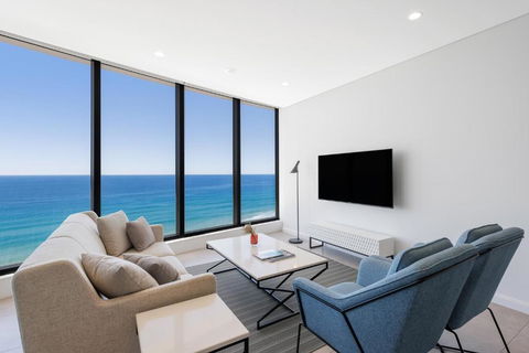 Meriton Suites Surfers Paradise - Your Accommodation 2