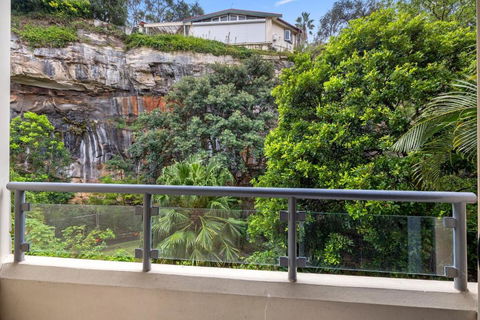 MILLER18 Self- Catering - Your Accommodation 1