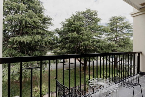 Modern Apartment In The Heart Of Canberra - Your Accommodation 1